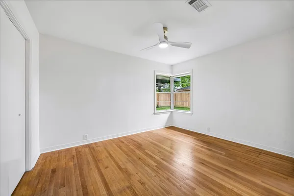 $3,000 | 2203 Bron Holly Drive, Houston, TX 77018