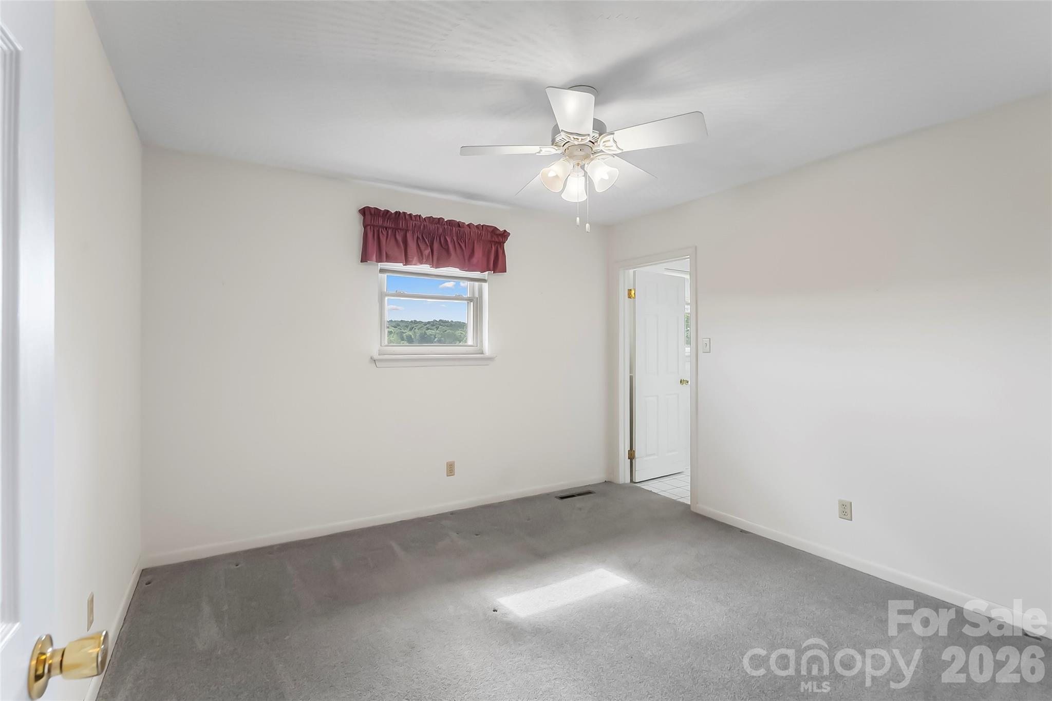 5305 Icard Ridge Road Hickory, NC 28601 - Photo 20 of 40
