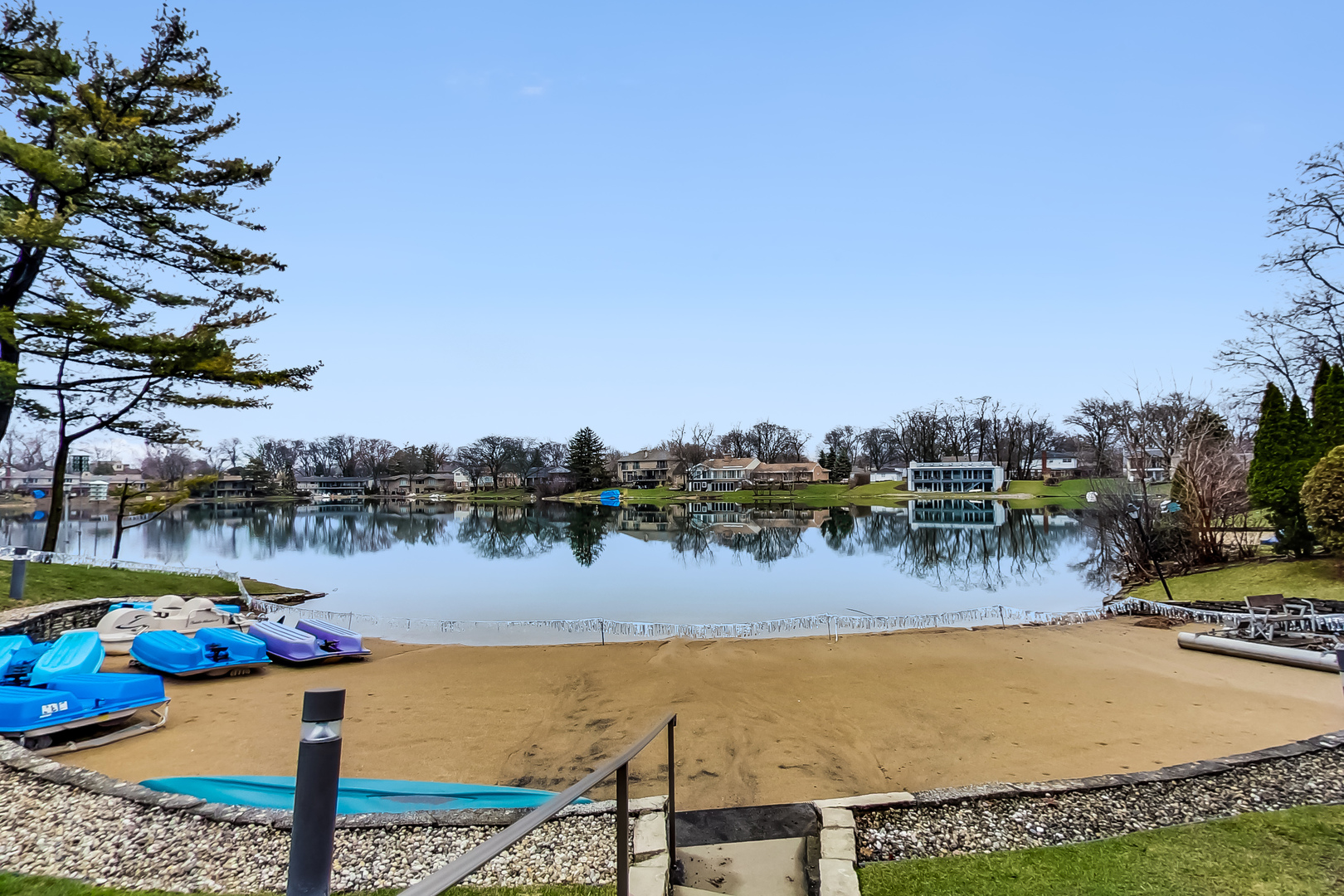 1 North Dee Road, Unit 1B Park Ridge, IL 60068 - Photo 3 of 11