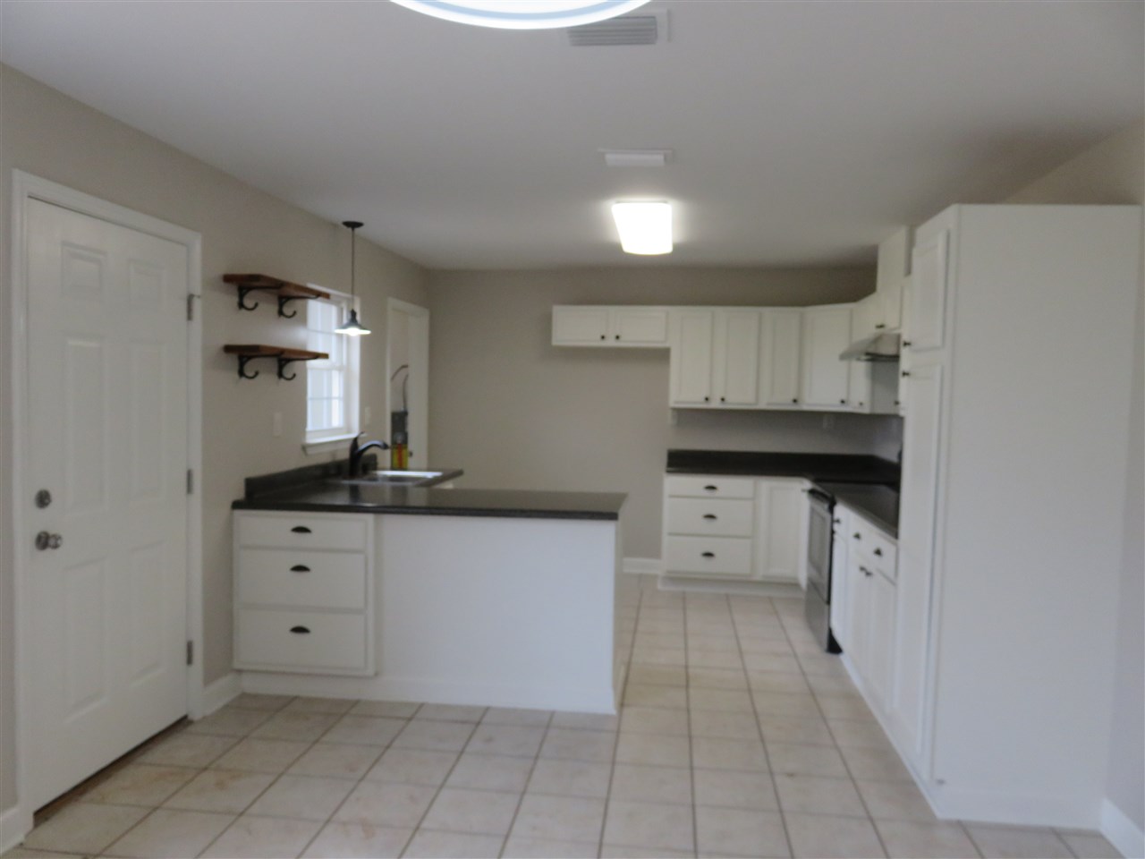 17801 Driskell Road Loxley, AL 36551 - Photo 6 of 34