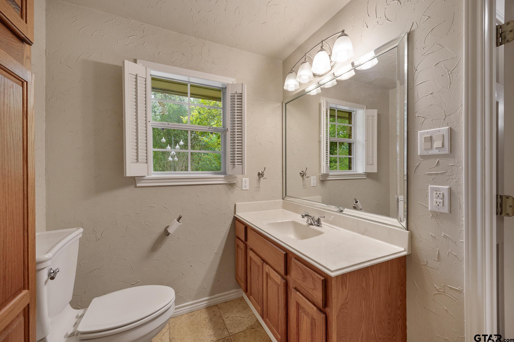 201 Old Tyler Road Whitehouse, TX 75791 - Photo 17 of 31