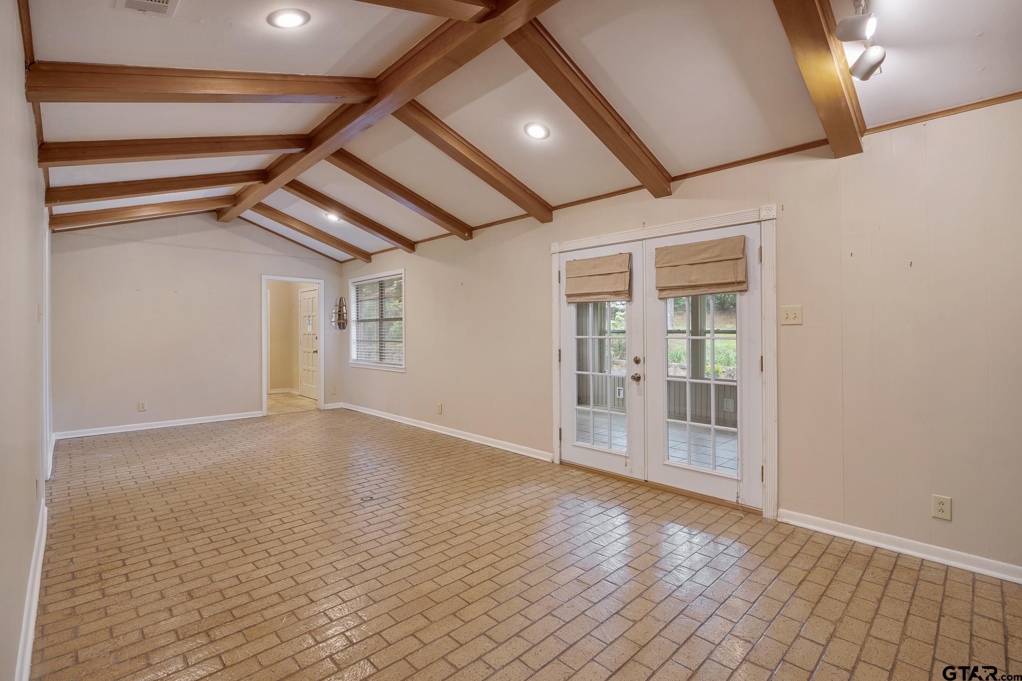 201 Old Tyler Road Whitehouse, TX 75791 - Photo 5 of 31