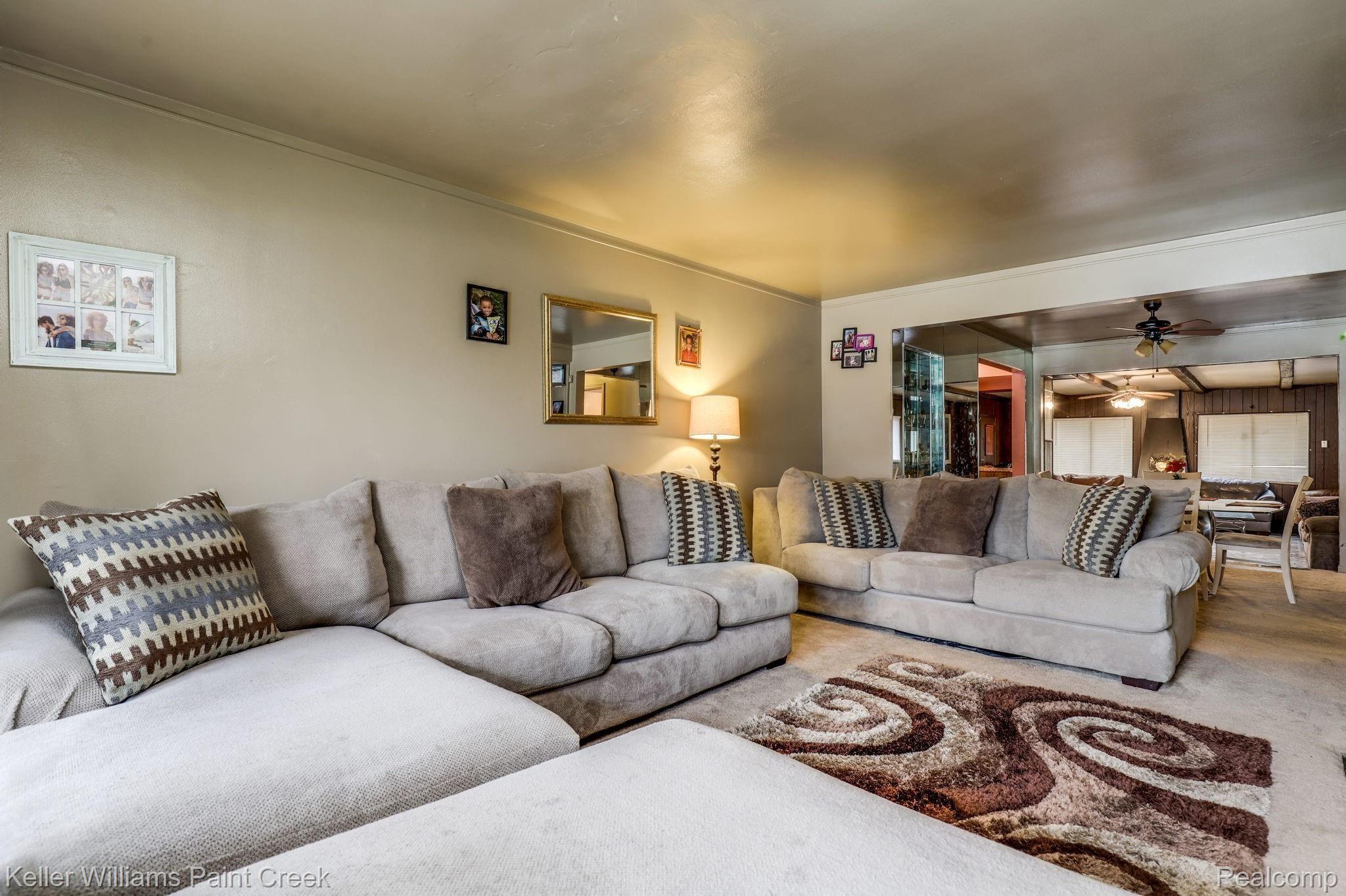 36-web-or-mls-4152 Audubon Rd Detroit MI-print-004-003-4152 Audubon Road Detroit-4200x2800-300dpi.jpg