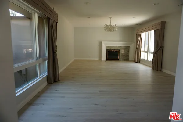 $13,500 | 221 North Bowling Green Way, Los Angeles, CA 90049