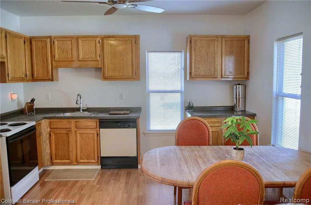 17430 Middlebelt Road Romulus, MI 48174 - Photo 8 of 28