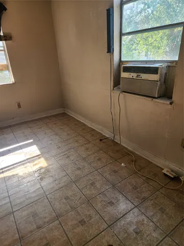 a view of a storage & utility room