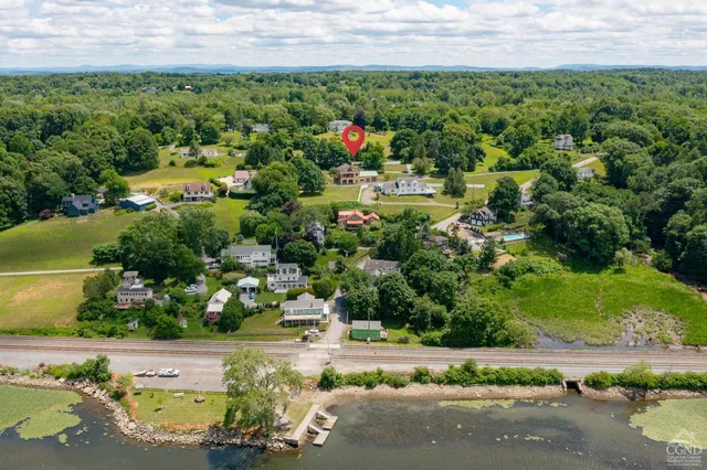 $599,000 | 38 Cheviot Road, Unit 8, Germantown, NY 12526