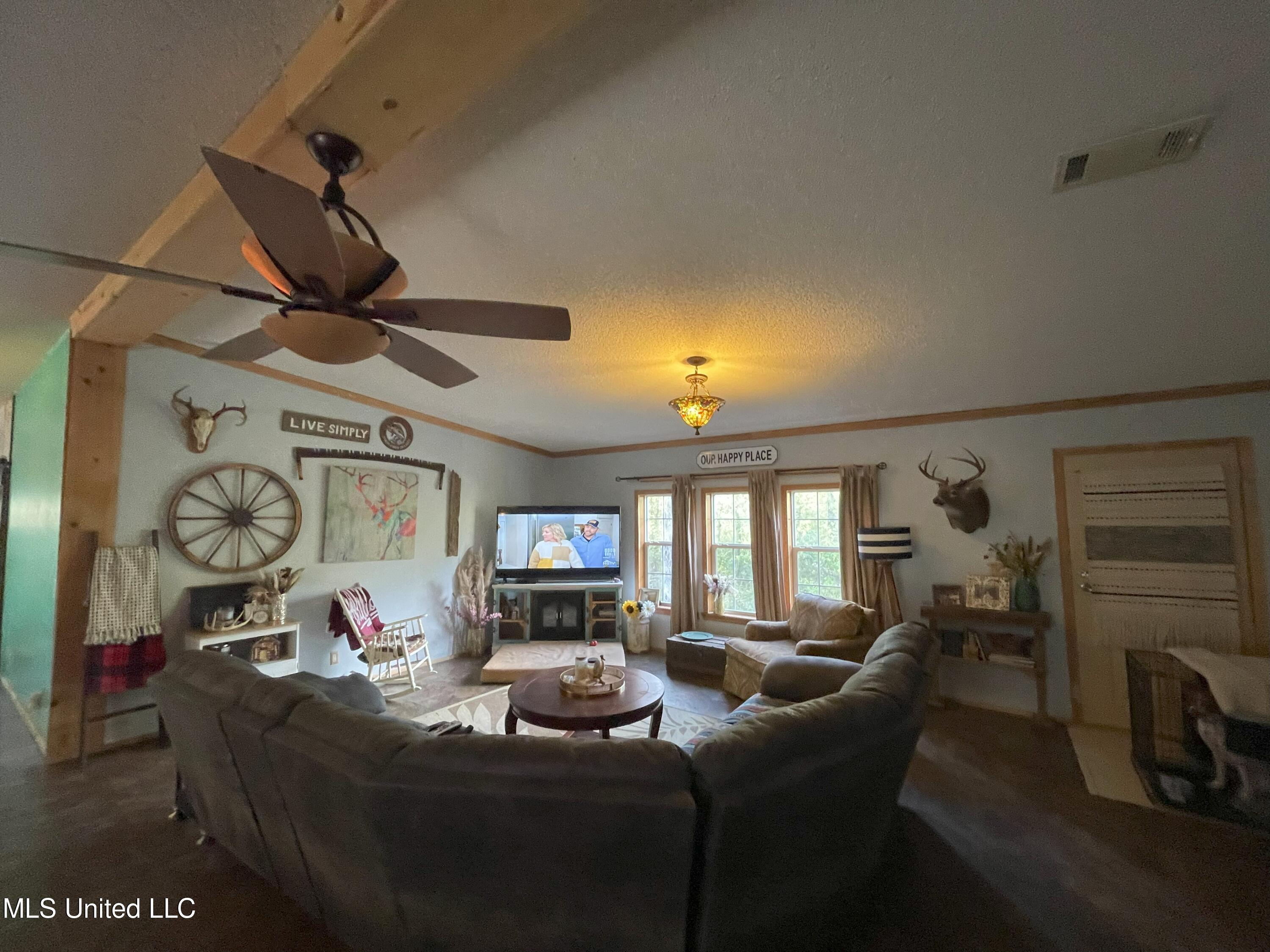 1169 Barnes Road Canton, MS 39046 - Photo 22 of 52 IMG_4368