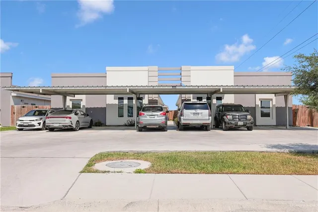 $1,200 | 4900 North Dahlia Street, Unit 4, Pharr, TX 78577