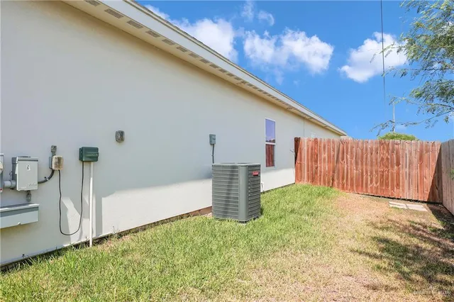 $1,200 | 4900 North Dahlia Street, Unit 4, Pharr, TX 78577