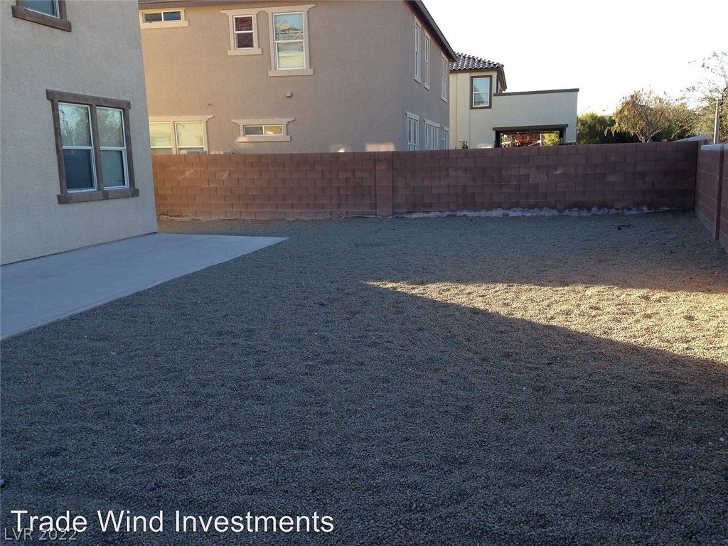 16 Raptors View Avenue North Las Vegas, NV 89031 - Photo 5 of 5