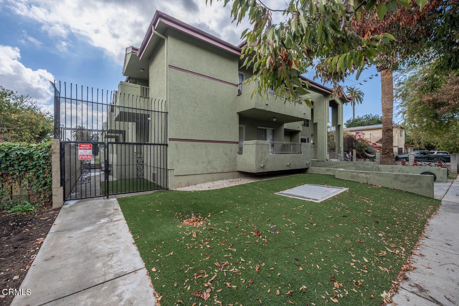 372 Ashtabula Street, Unit 104 Pasadena, CA 91104 - Photo 2 of 16 ash 2 10-19-21