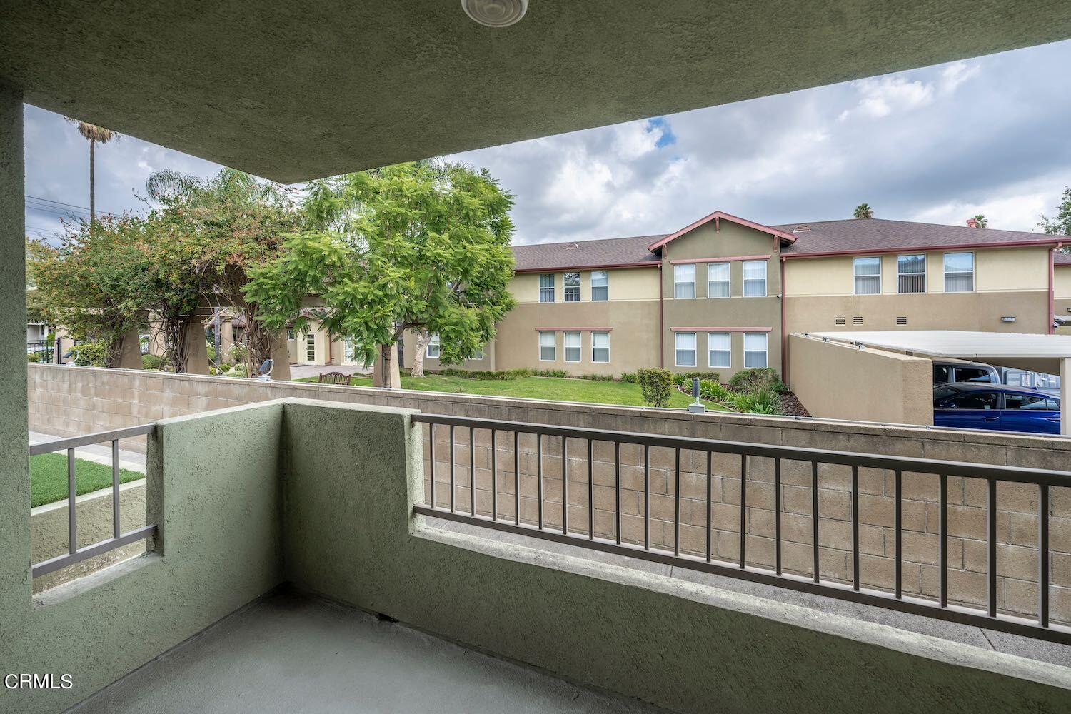 372 Ashtabula Street, Unit 104 Pasadena, CA 91104 - Photo 3 of 16 ash 3 10-19-21