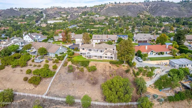 $1,989,000 | 11300 Highridge Court, Camarillo, CA 93012