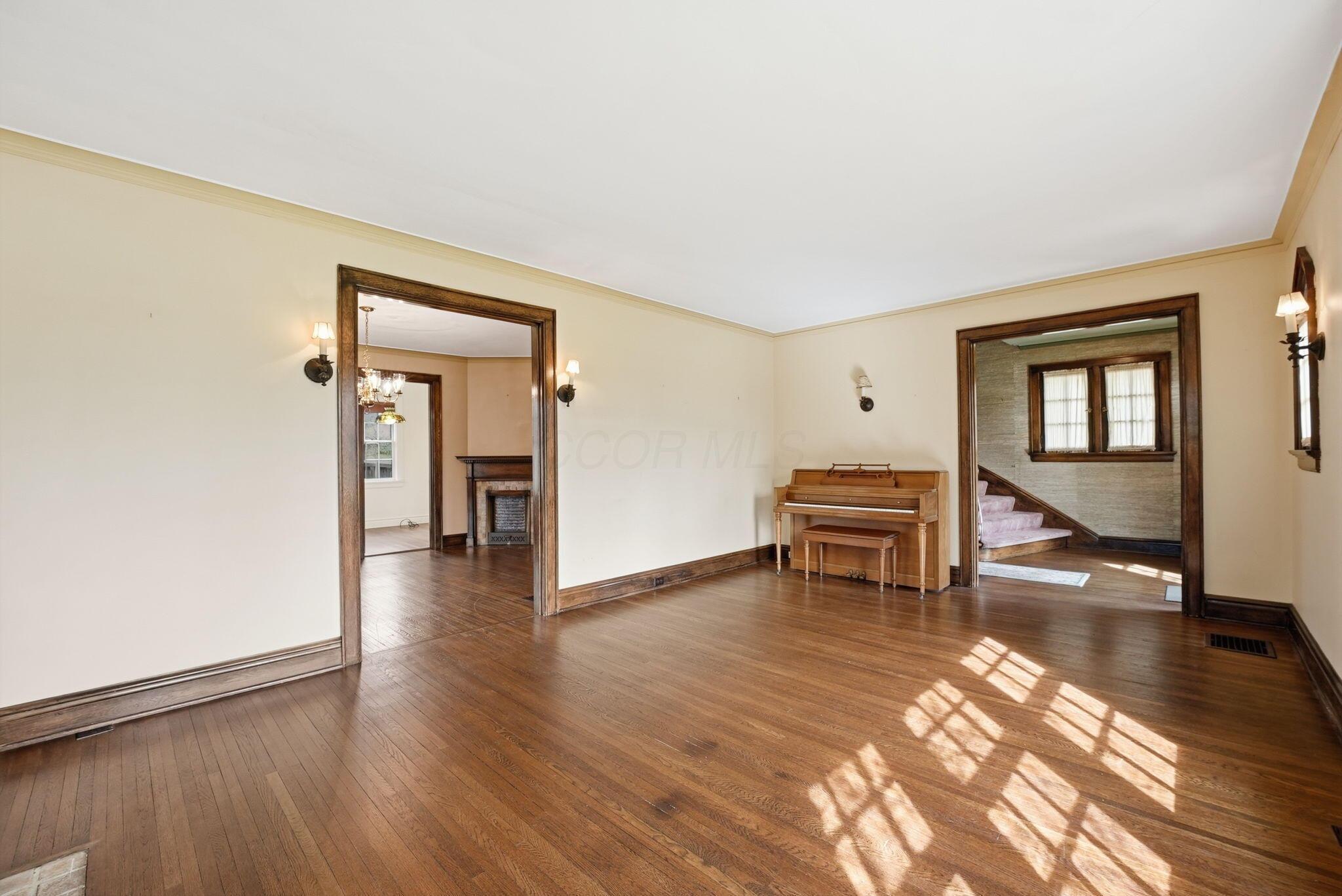 2448 Sherwood Road Columbus, OH 43209 - Photo 6 of 83 5-web-or-mls-2448-sherwood-rd