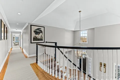 $3,100,000 | 5 Deer Path, Natick, MA 01760