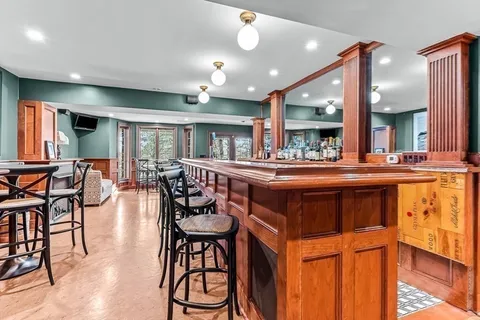 $3,100,000 | 5 Deer Path, Natick, MA 01760