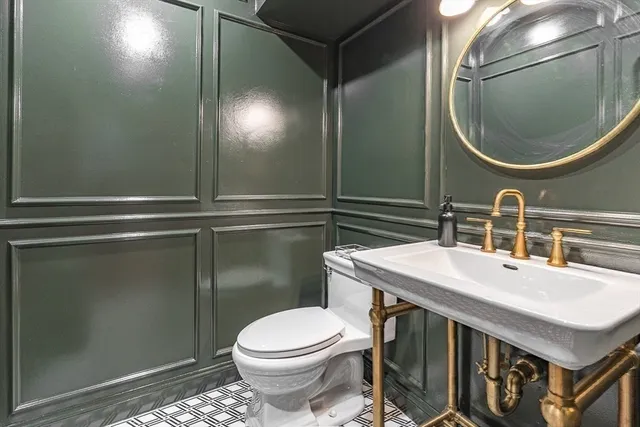 $3,100,000 | 5 Deer Path, Natick, MA 01760