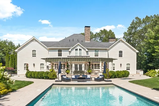 $3,100,000 | 5 Deer Path, Natick, MA 01760
