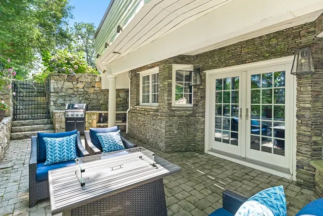 $3,100,000 | 5 Deer Path, Natick, MA 01760