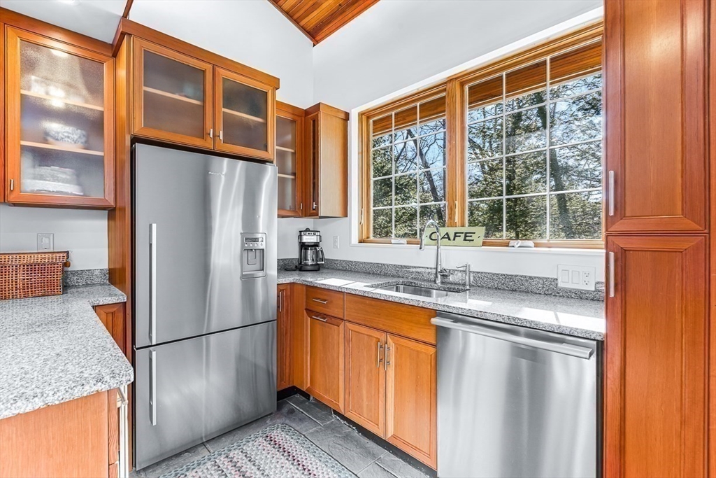 5 Deer Path Natick, MA 01760 - Photo 33 of 36