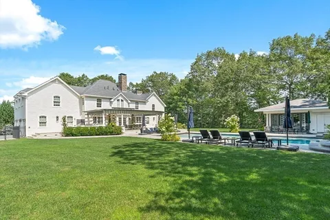 $3,100,000 | 5 Deer Path, Natick, MA 01760