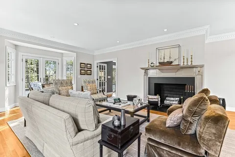 $3,100,000 | 5 Deer Path, Natick, MA 01760
