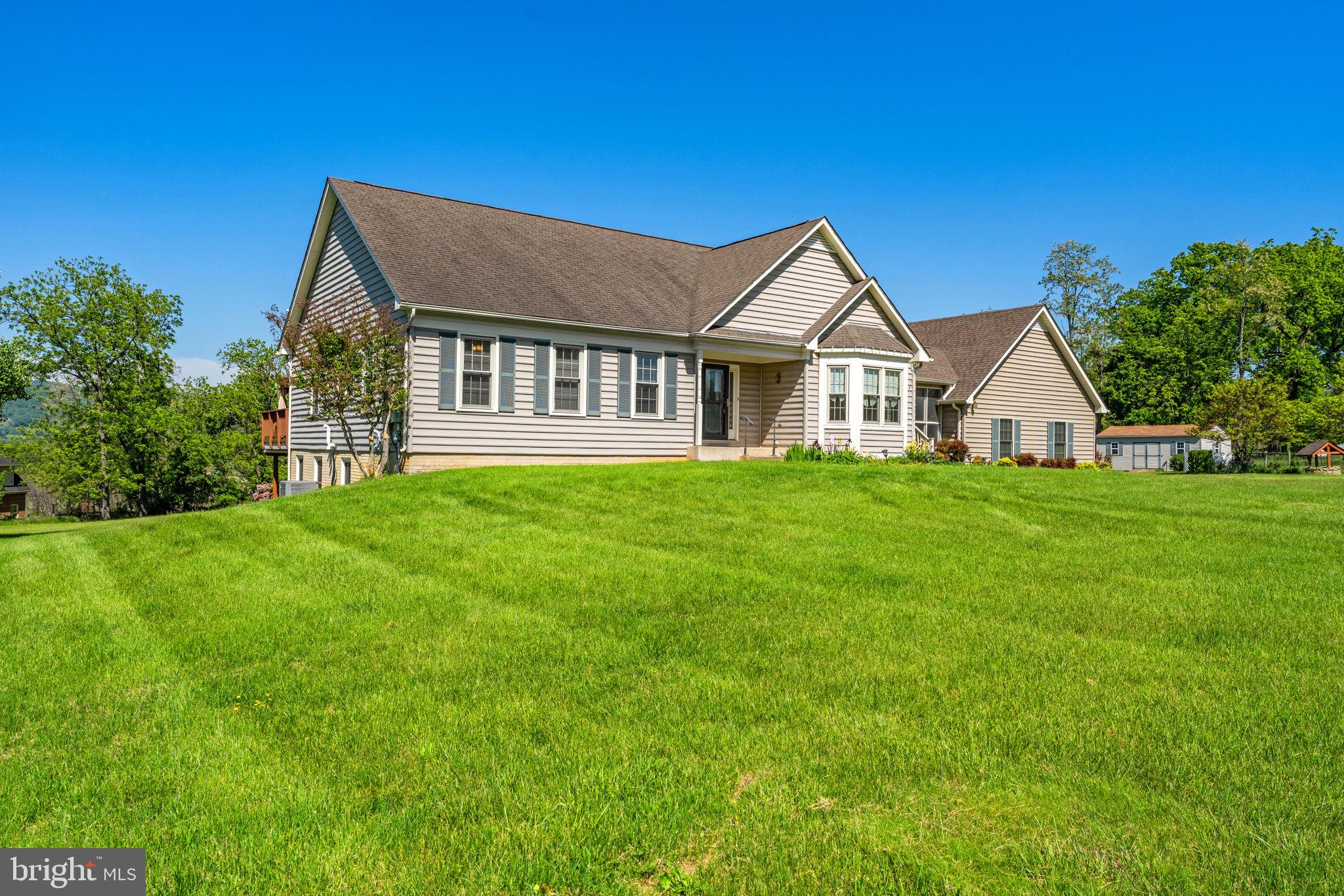 35130 Paxson Road Round Hill, VA 20141 - Photo 2 of 56 Two fully finished levels & garage