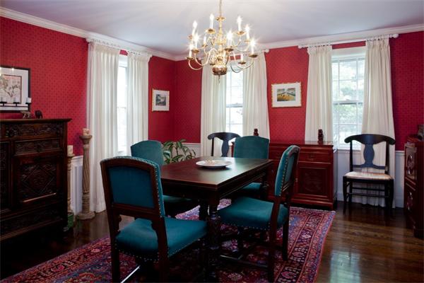 76 Annawan Road Newton, MA 02468 - Photo 4 of 7