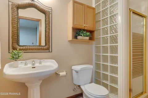 $325,000 | 200 Edinburgh Drive, Lafayette, LA 70508