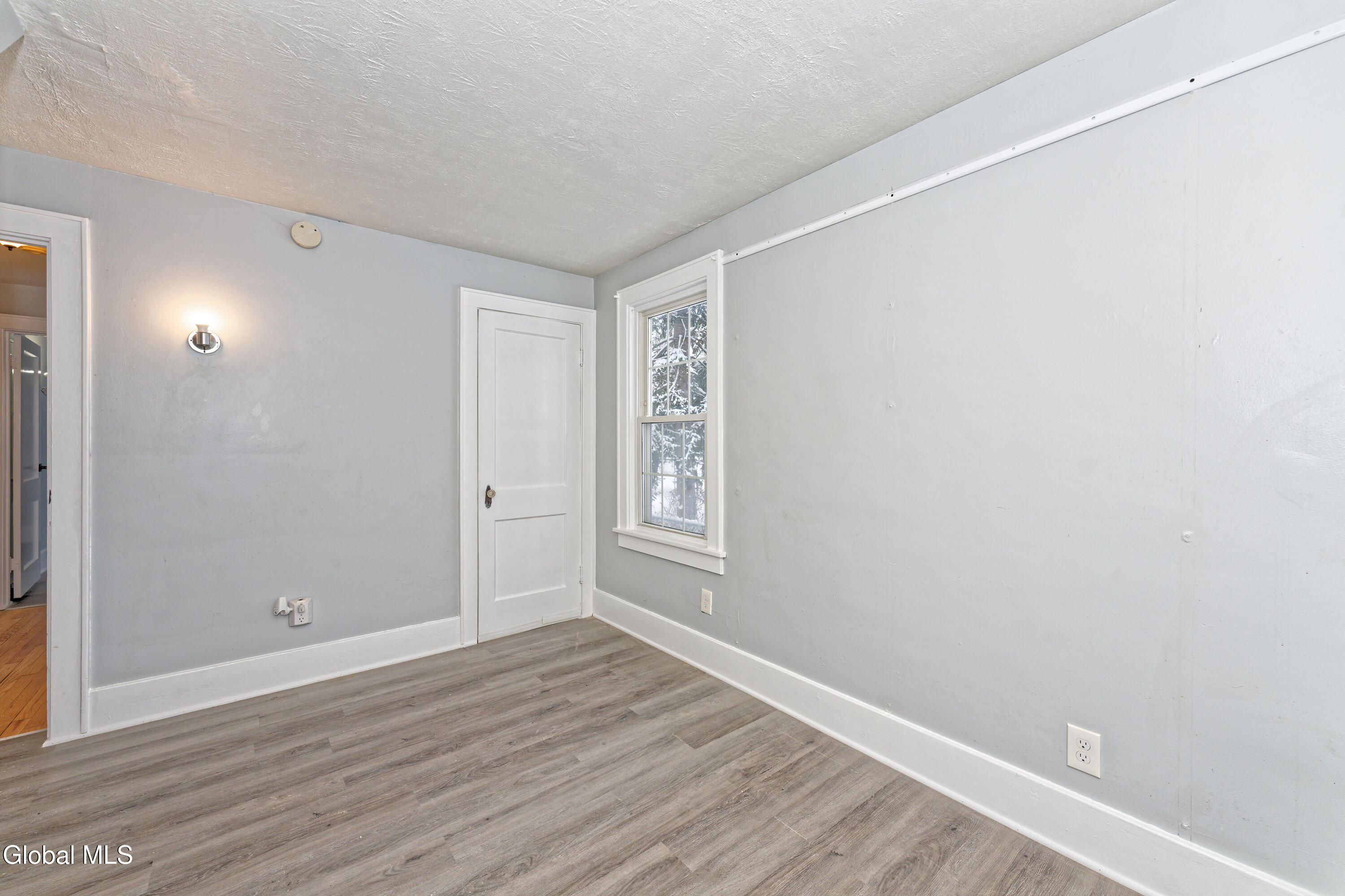 7 Pinehurst Road Colonie, NY 12205 - Photo 17 of 35 4 Bedroom 2