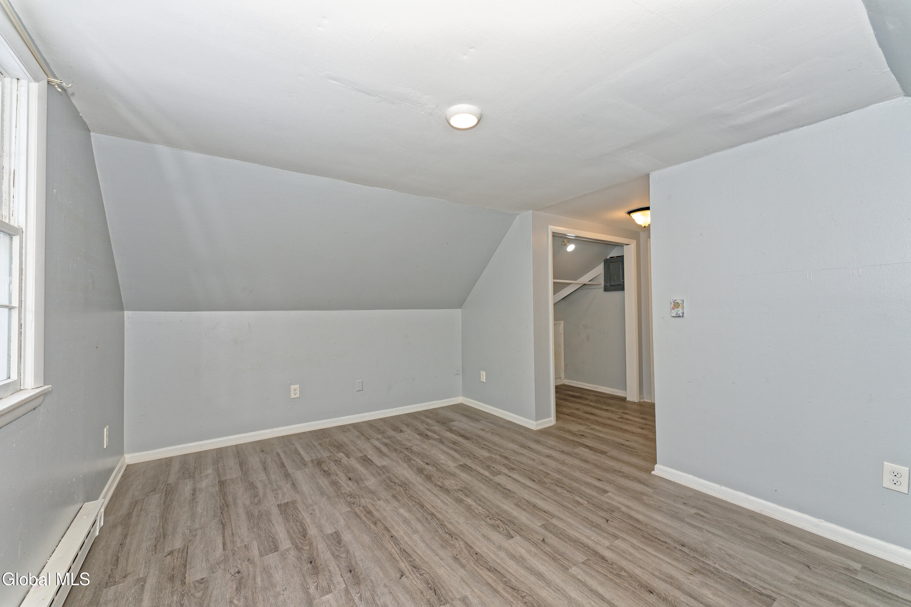 7 Pinehurst Road Colonie, NY 12205 - Photo 23 of 35 4 Bedroom 9