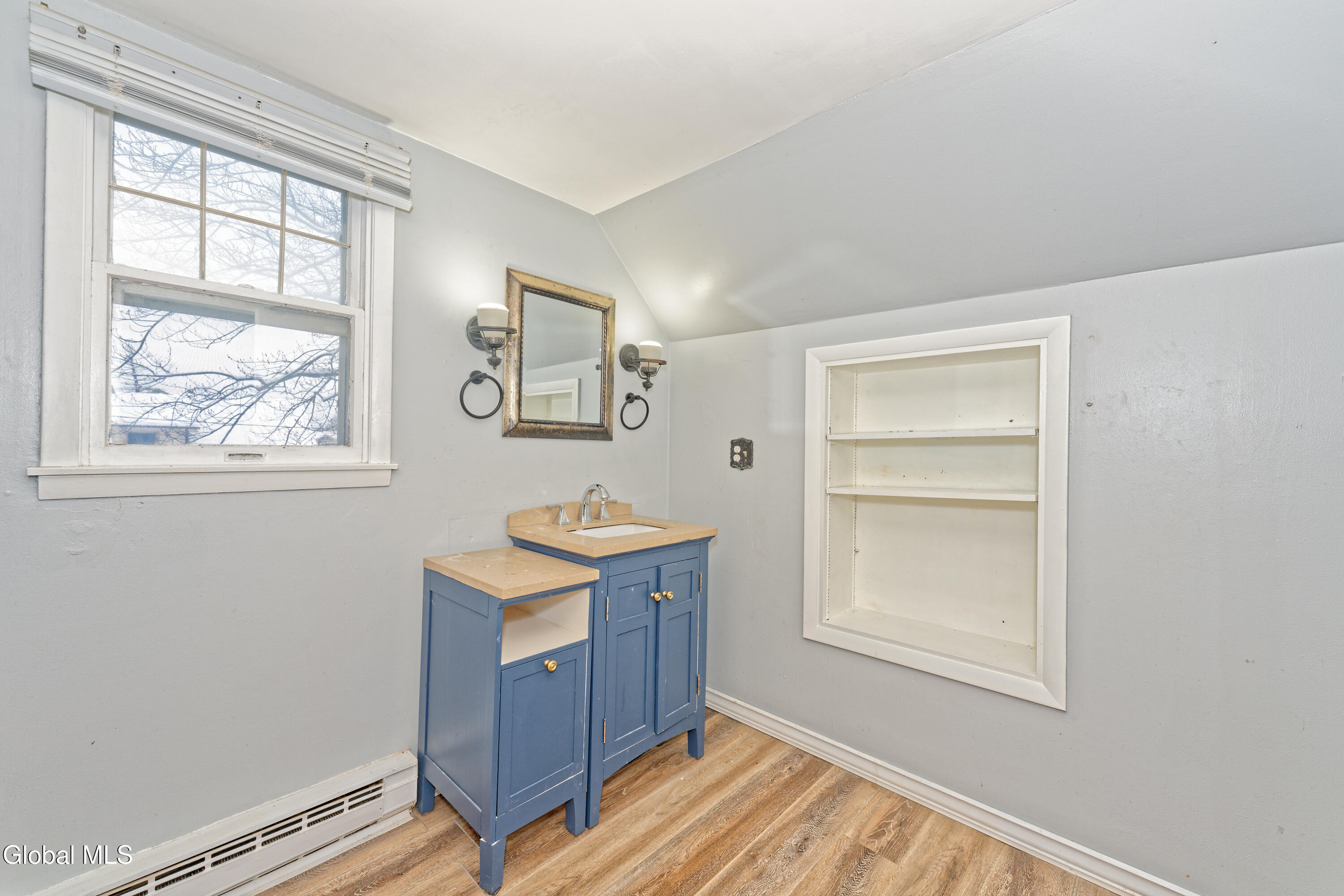 7 Pinehurst Road Colonie, NY 12205 - Photo 24 of 35 5 Bathroom 1