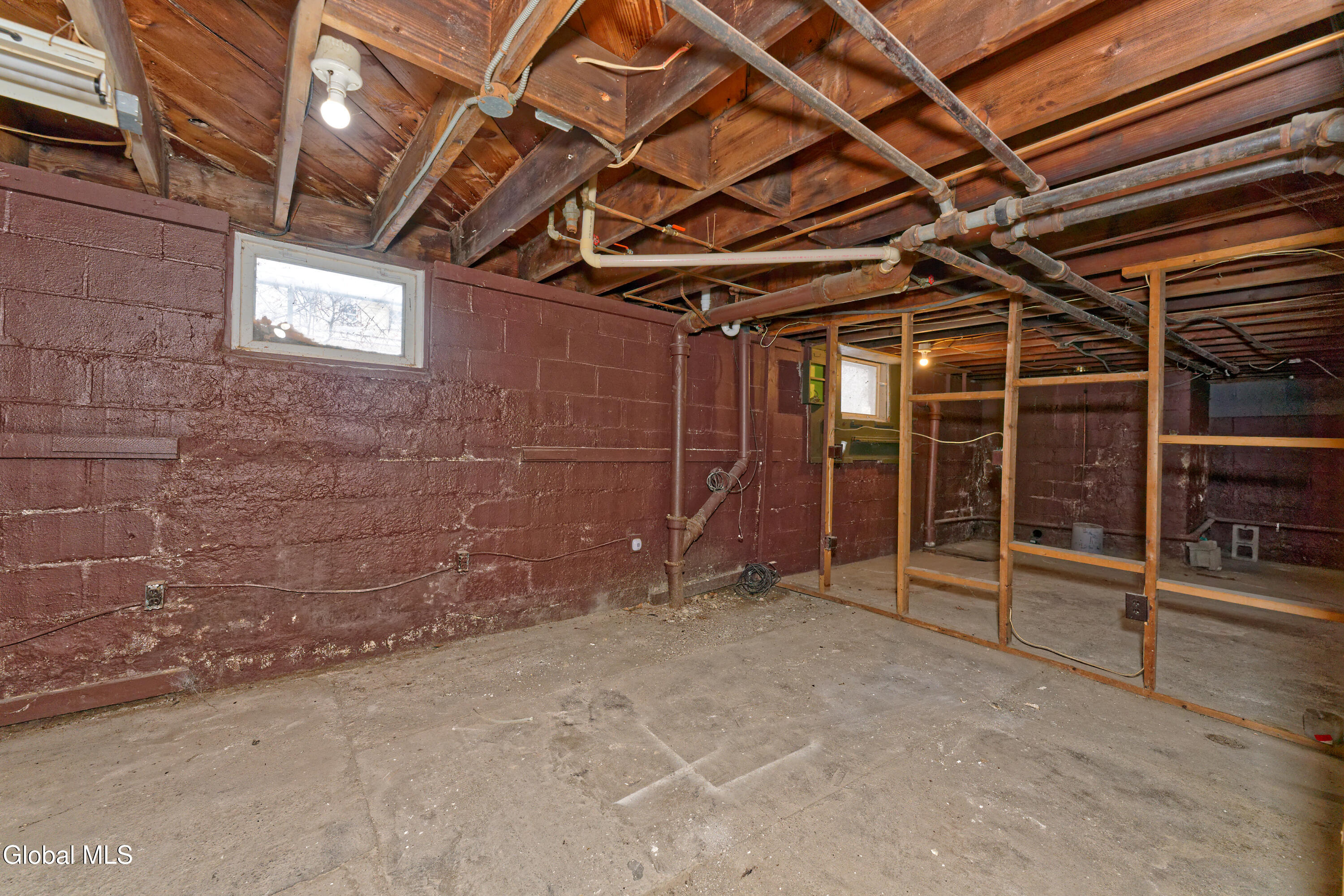 7 Pinehurst Road Colonie, NY 12205 - Photo 29 of 35 Basement 2