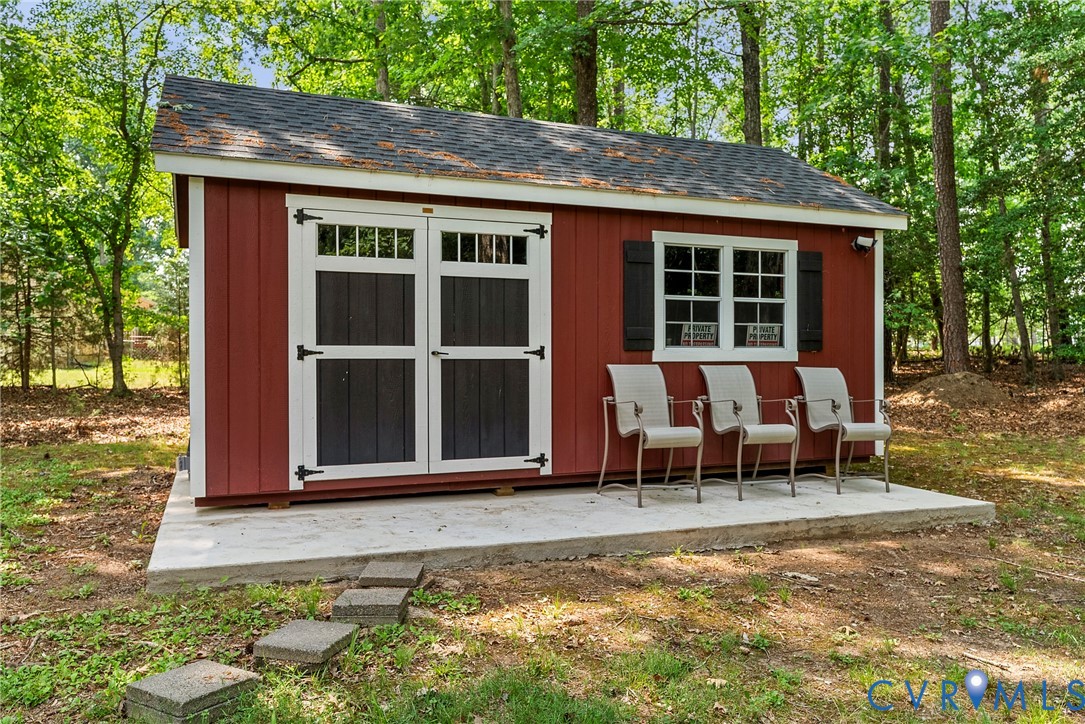13430 Hensley Road Midlothian, VA 23112 - Photo 31 of 38