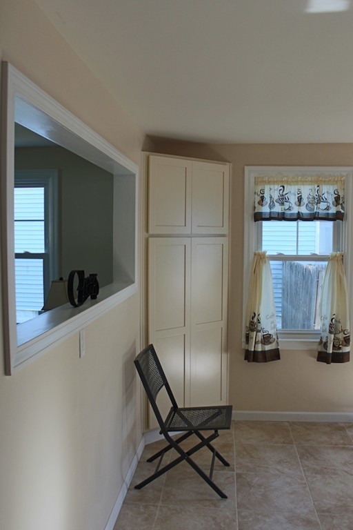 174 Powell Avenue Springfield, MA 01118 - Photo 11 of 29 Gallery Image 11