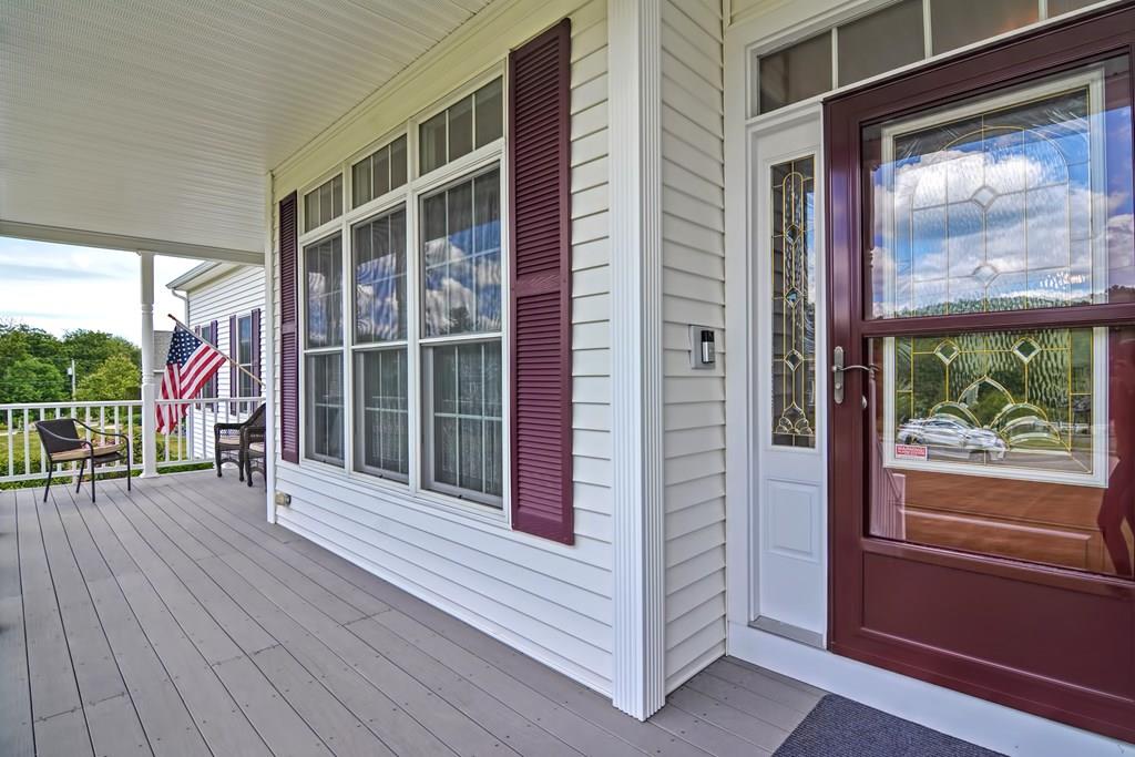 16 Roland Way Milford, MA 01757 - Photo 5 of 38 Gallery Image 5