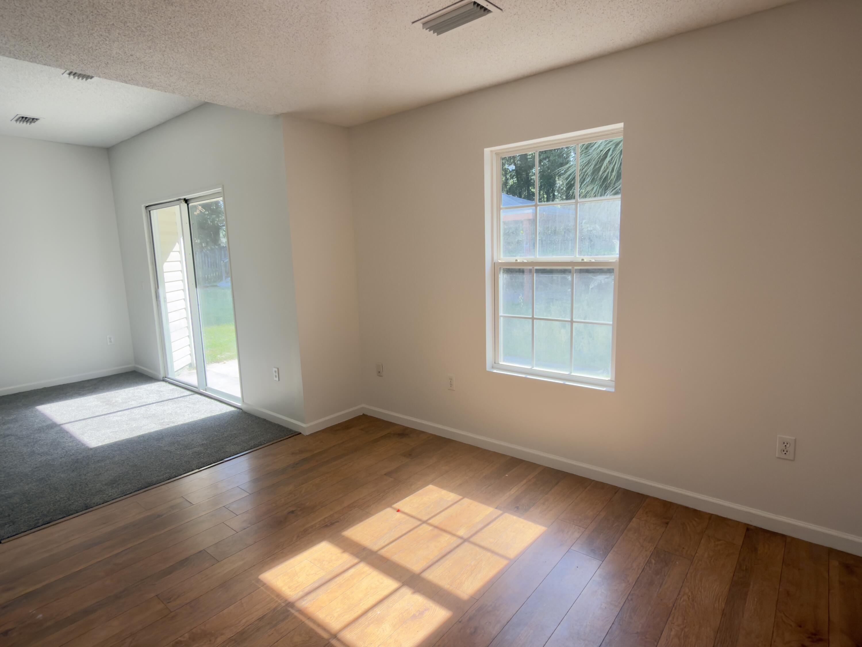 5210 Moore Loop Crestview, FL 32536 - Photo 6 of 23 IMG_0739
