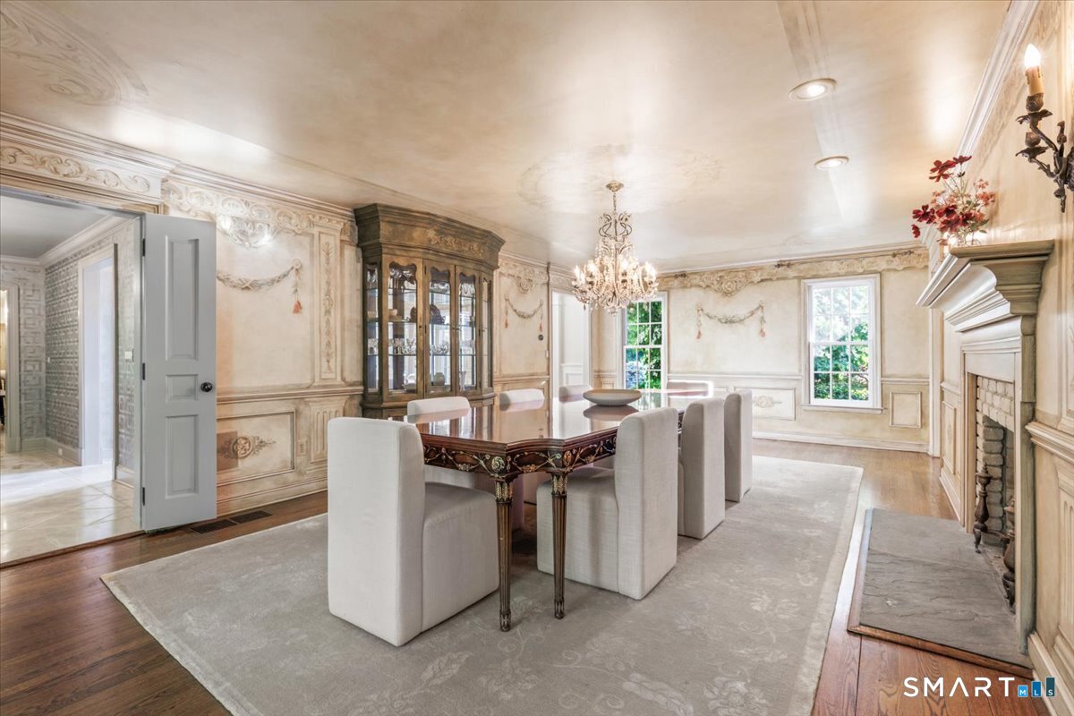 83 Long Lots Road New Canaan, CT 06840 - Photo 12 of 38