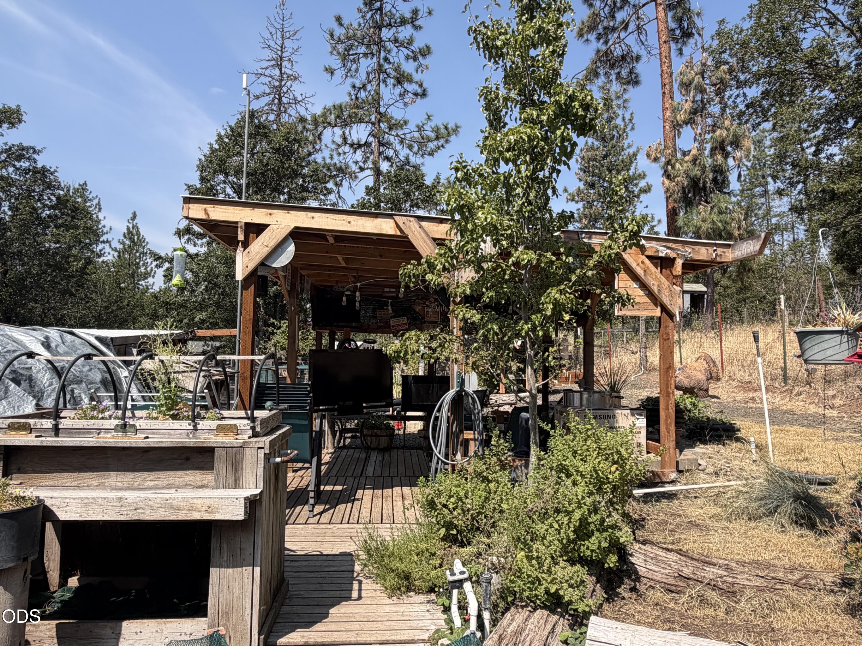 449 Flounce Rock Road Prospect, OR 97536 - Photo 29 of 55 Gallery Image 29
