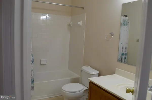 $2,800 | 43090 Sherbrooke Terrace, Leesburg, VA 20176