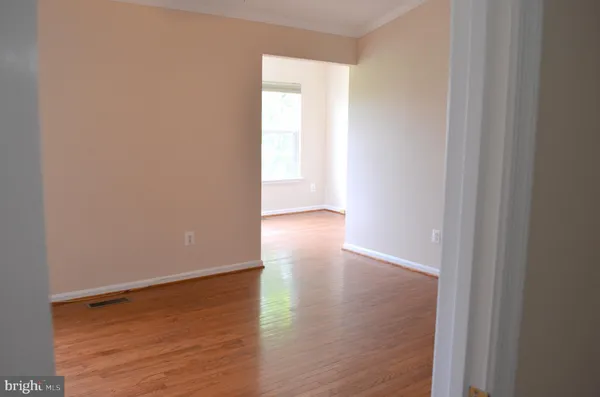 $2,800 | 43090 Sherbrooke Terrace, Leesburg, VA 20176