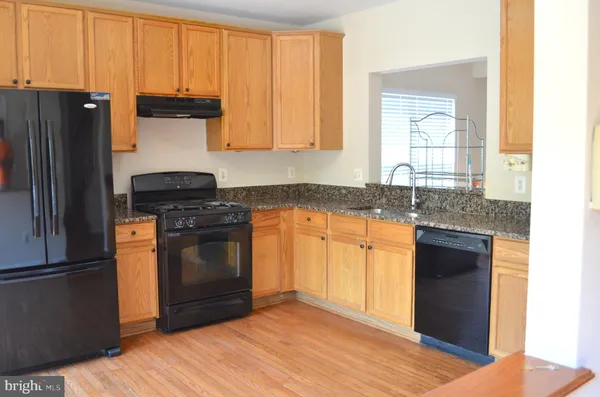 $2,800 | 43090 Sherbrooke Terrace, Leesburg, VA 20176