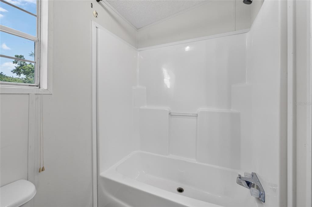 1205 Crystal Springs Road Zephyrhills, FL 33540 - Photo 25 of 79