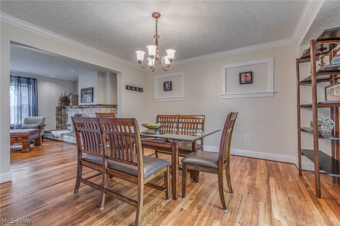 1505 Rydalmount Road Cleveland Heights, OH 44118 - Photo 8 of 27