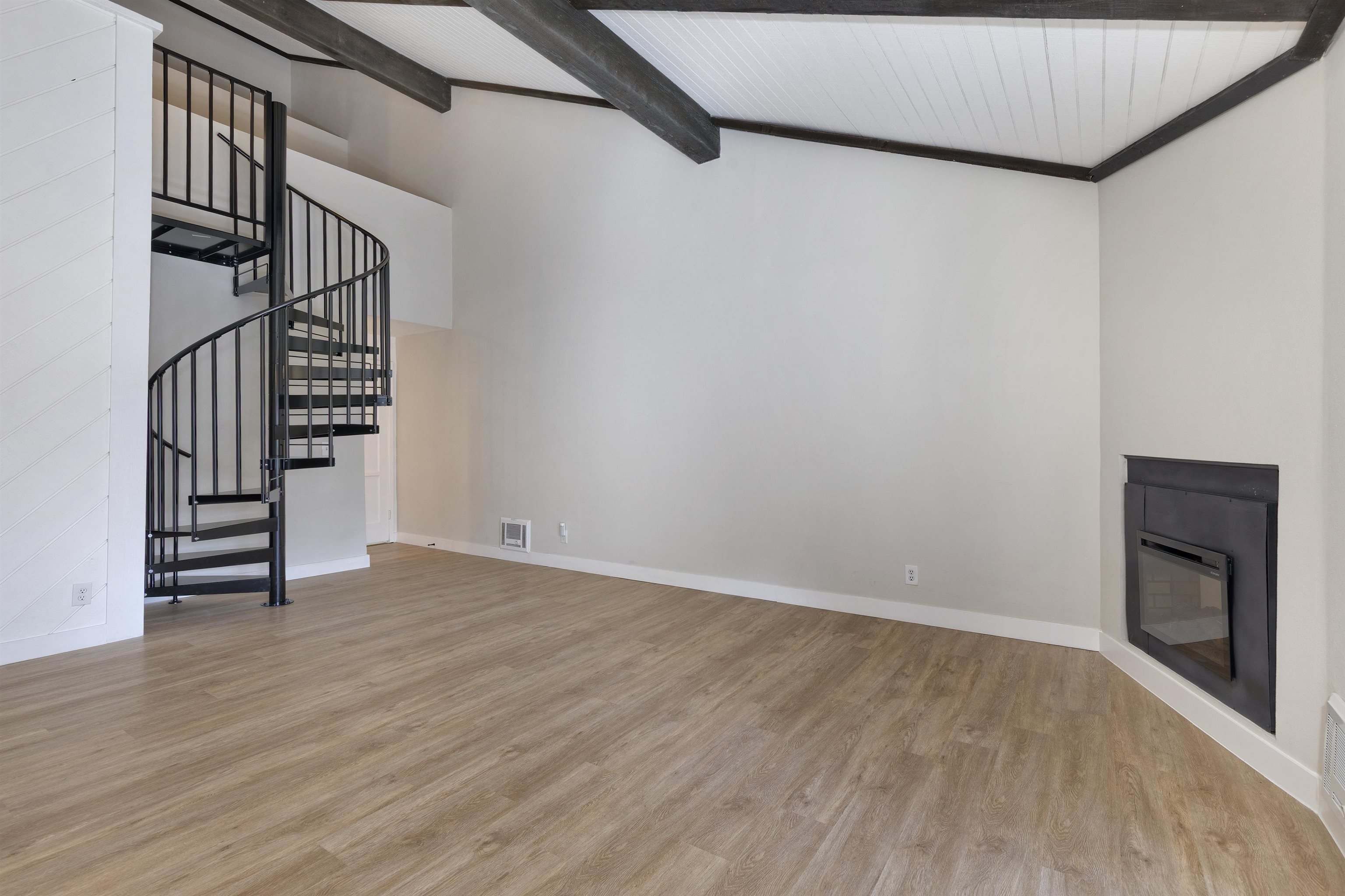 362 Old Mammoth Road, Unit 58 Mammoth Lakes, CA 93546 - Photo 5 of 26 wooden floor in a hall with an entryway