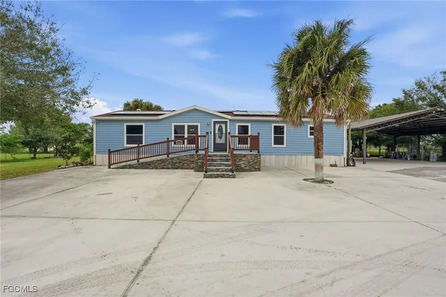 $319,900 | 15835 Kaloacoochee Street, Felda, FL 33930