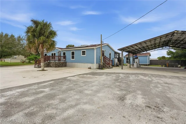 $319,900 | 15835 Kaloacoochee Street, Felda, FL 33930