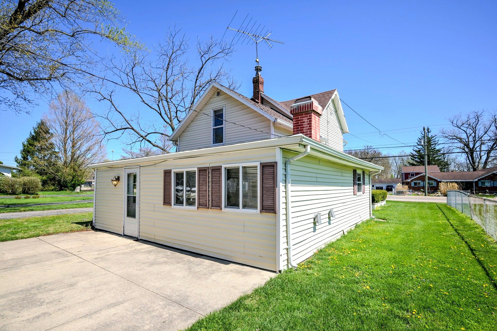 3057 Springfield Xenia Road Springfield, OH 45506 - Photo 4 of 29 Gallery Image 4