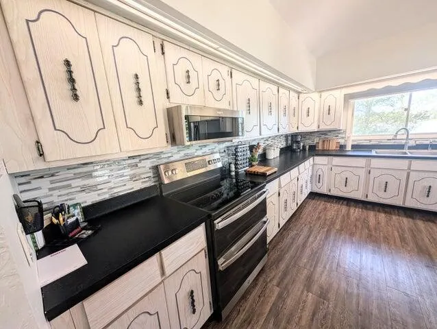 $445,000 | 4041 Case Drive, Union City, MI 49094